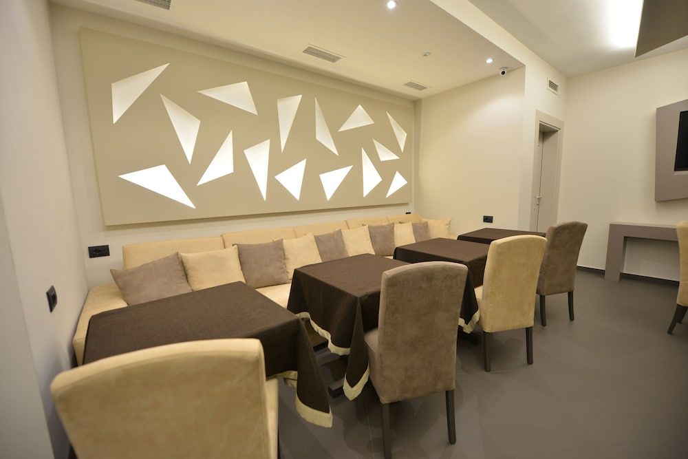 undefined Petit Hotel Elita 5
