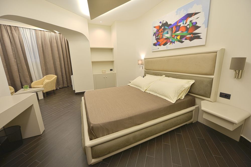 undefined Petit Hotel Elita