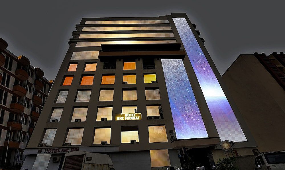 Itsy By Treebo - BKC Mannat