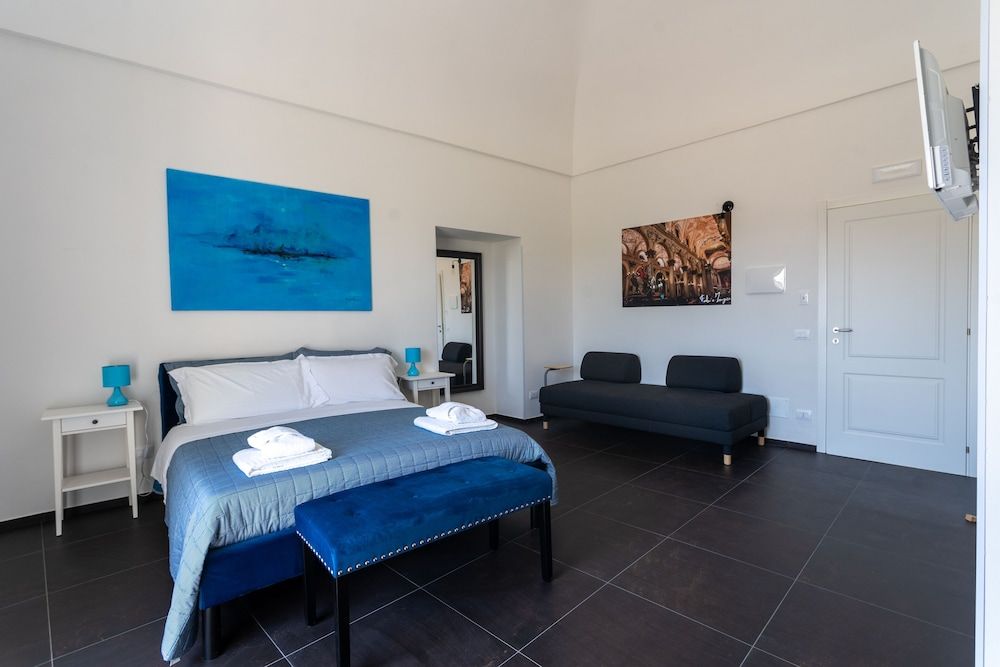 Terra del sole Ibla Panoramic Double Room, 1 Queen Bed with Sofa bed 2