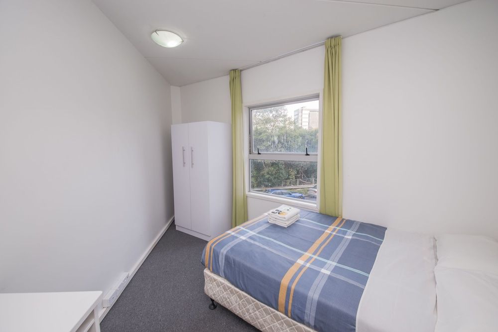 undefined Columbia Apartments 10