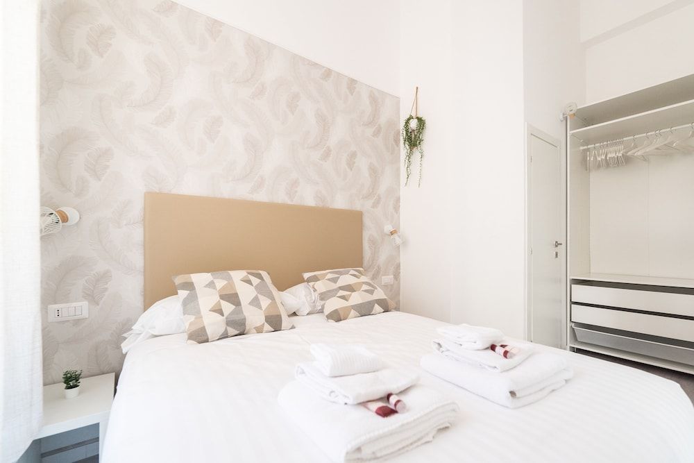 White Gioberti Guesthouse Quadruple Room (1) 5