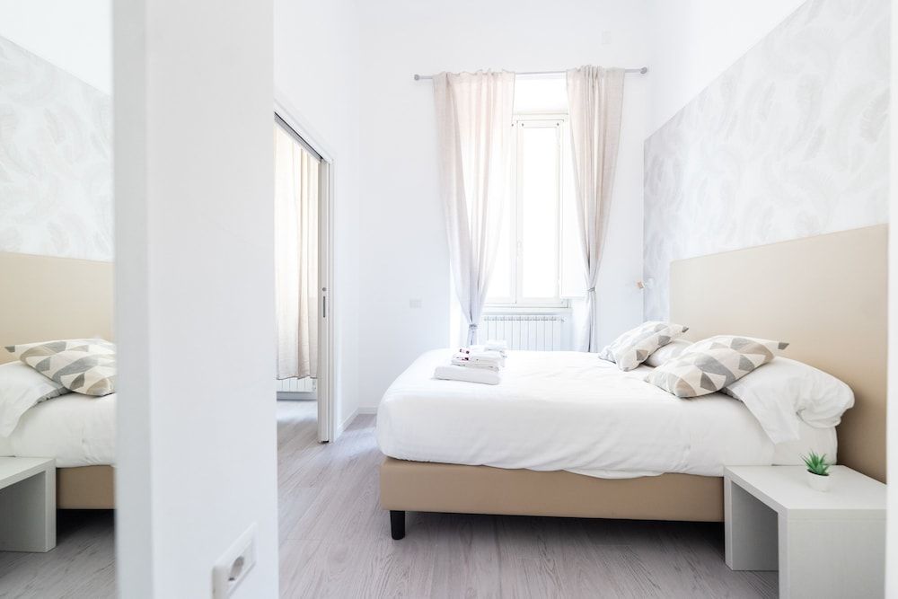 White Gioberti Guesthouse Quadruple Room (1) 2