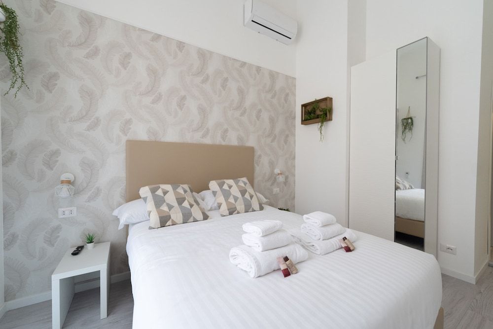 undefined White Gioberti Guesthouse 9