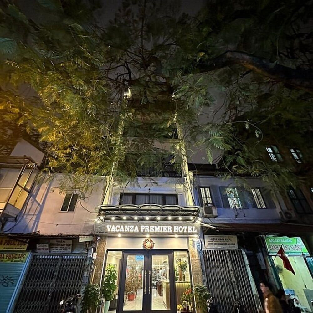 undefined Hanoi Vacanza Premier Hotel 5