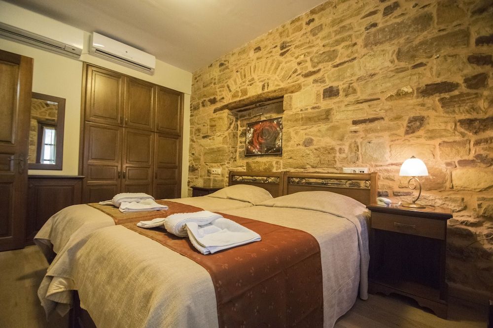 Archontiko Riziko Superior Suite 3