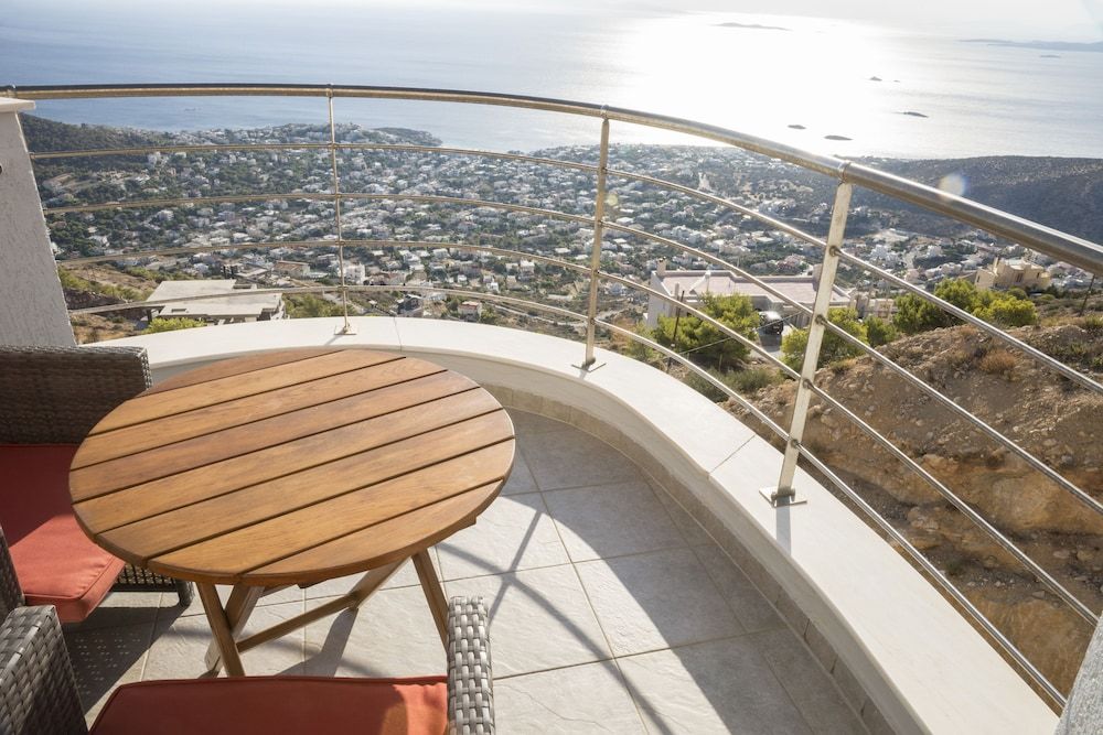 Viva B&B Honeymoon Suite, Sea View 12