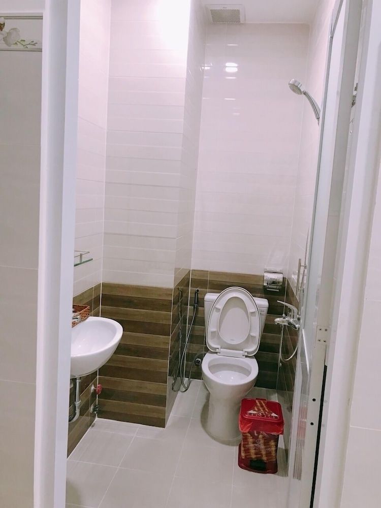 undefined Thanh Vinh Hotel 9