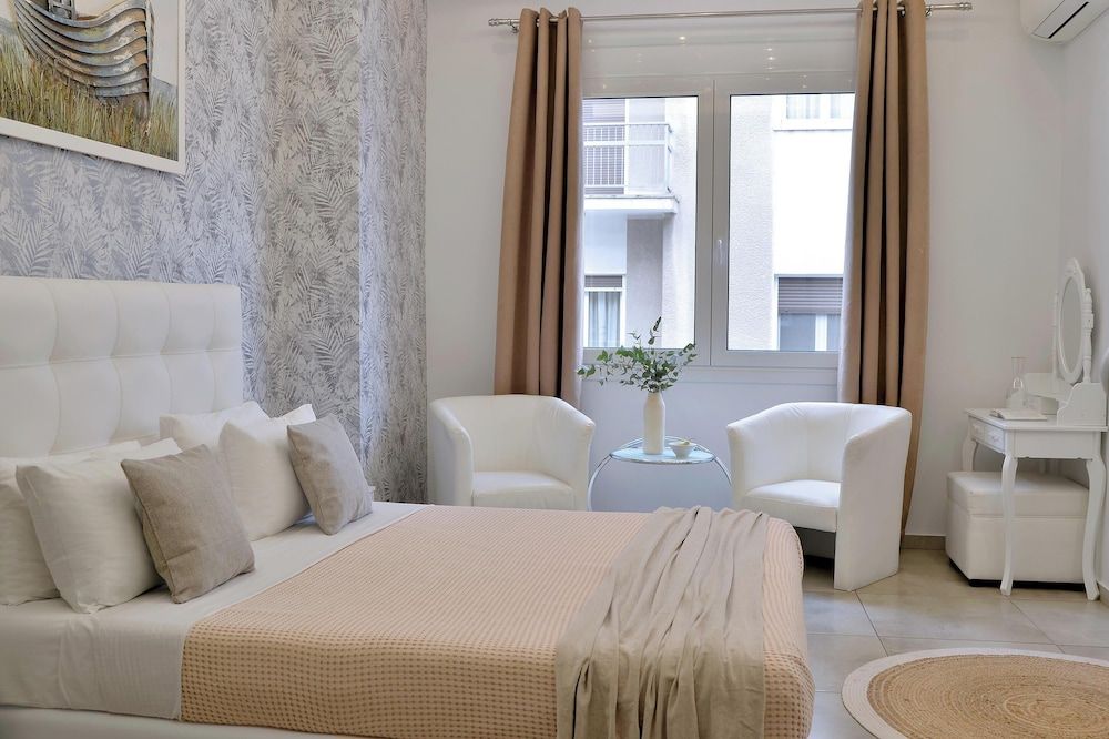 Alekos Apartments 2 Netflix, Self Check-In Deluxe Studio, 1 King Bed, Non Smoking 12