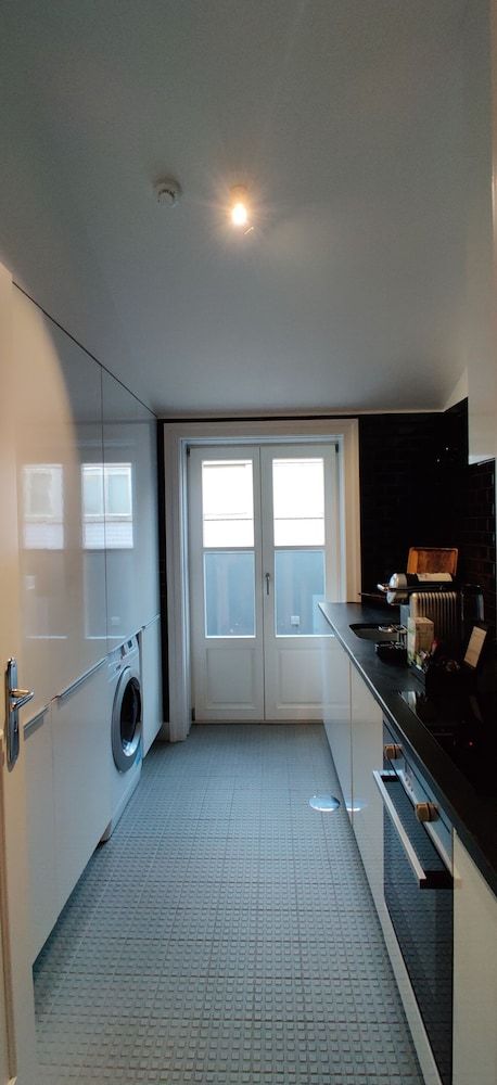 Oporto Serviced Apartments - Cedofeita Apartment, 2 Bedrooms, Balcony (Virtudes) 4