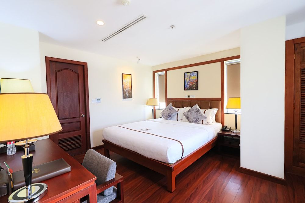Poulo Wai Hotel, Trademark Collection by Wyndham Deluxe Room, 1 King Bed