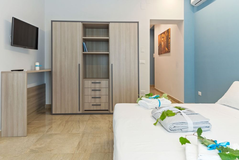 undefined Devon Metro Studio Apartments 4