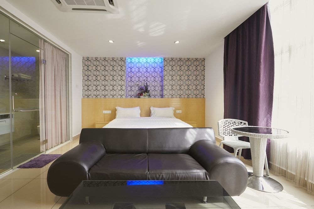 East Sun Hotel Sekinchan - Self Check In Suite 2