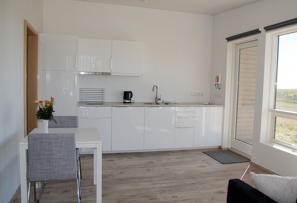 Krákhamar apartments Studio, Mountain View 5
