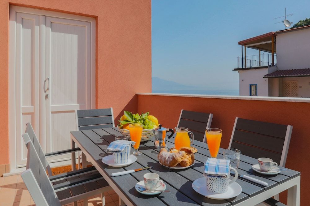 SeaView Sorrento Apartment by the sea with terrace Family Apartment 11