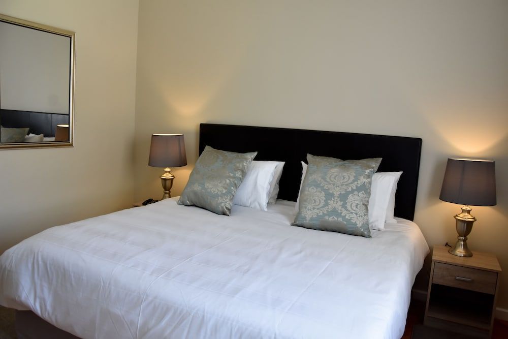 undefined 34onLincoln Guesthouse 7