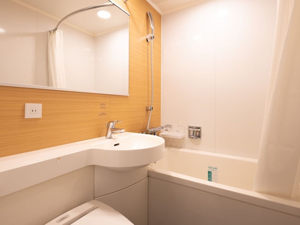 APA HOTEL Nagoya Fushimi Ekikita Single Room 4