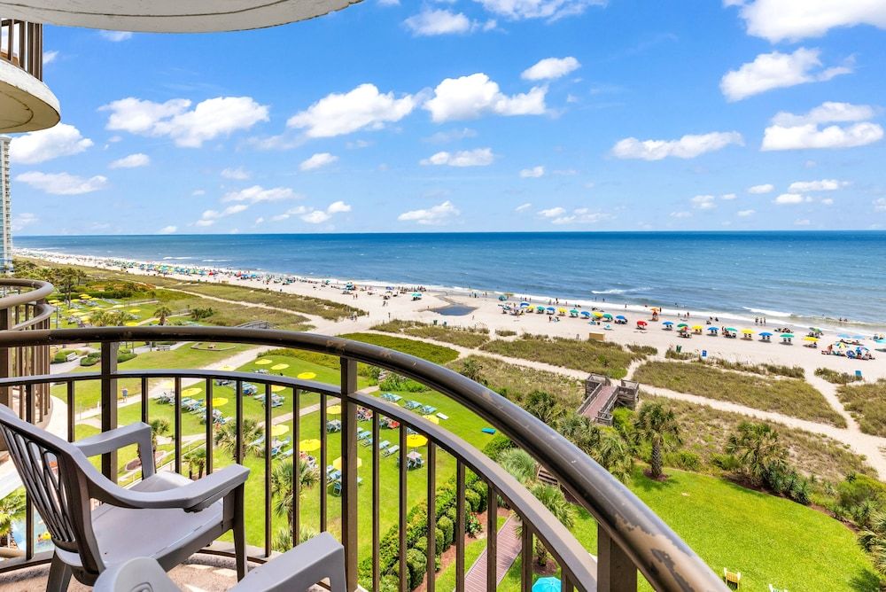 Hosteeva Oceanview Condos Premium Condo, 1 Bedroom, Balcony, Oceanfront 8