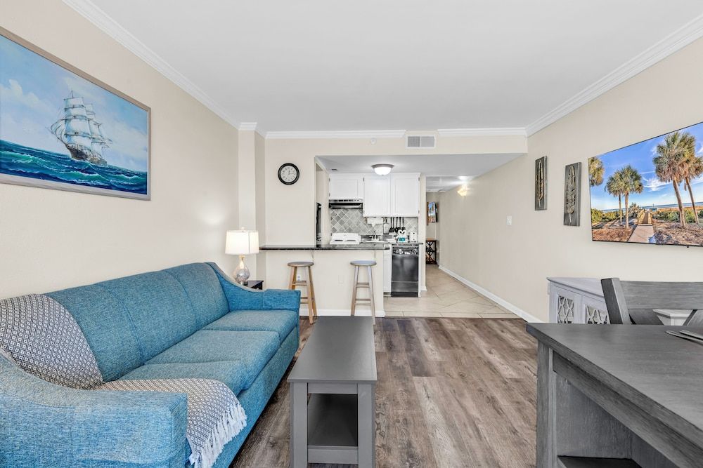 Hosteeva Oceanview Condos Comfort Condo, 1 Bedroom, Balcony, Ocean View 13