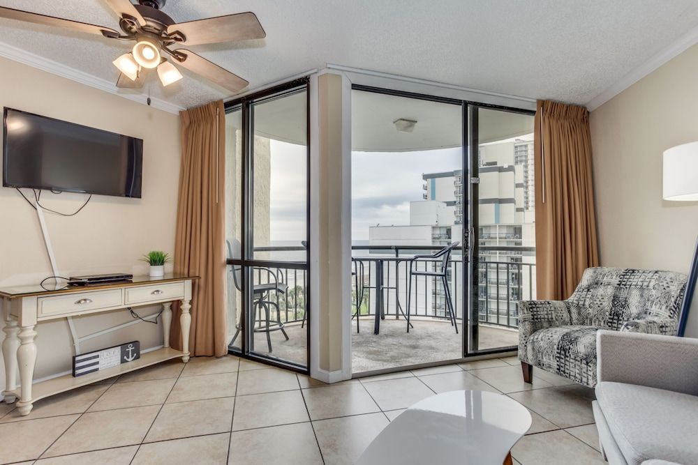 Hosteeva Oceanview Condos Signature Condo, 1 Bedroom, Balcony, Ocean View 6