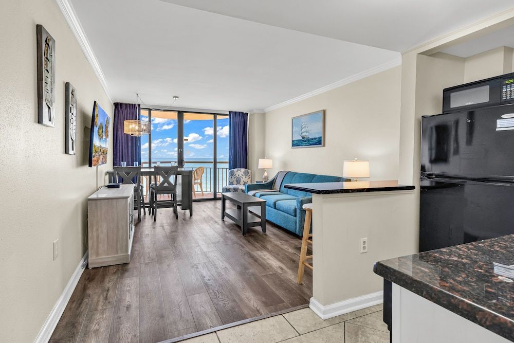 Hosteeva Oceanview Condos Comfort Condo, 1 Bedroom, Balcony, Ocean View 7