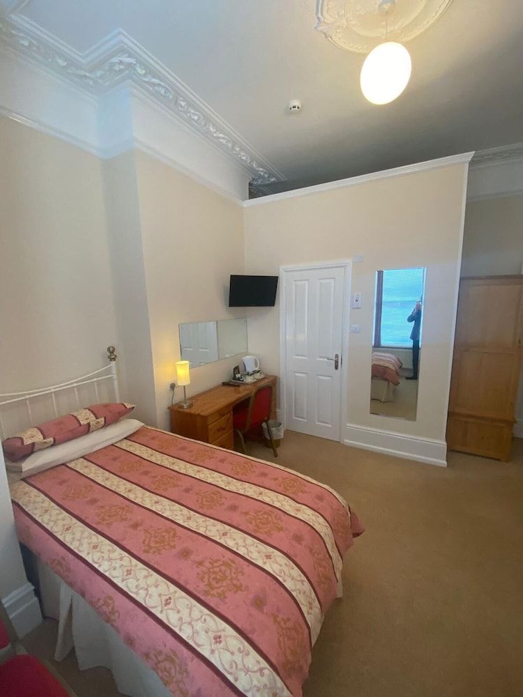 Landguard Lodge