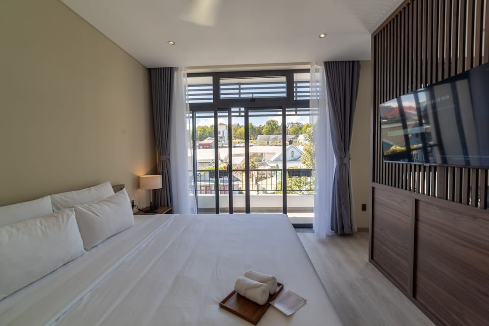 Junior Double Room