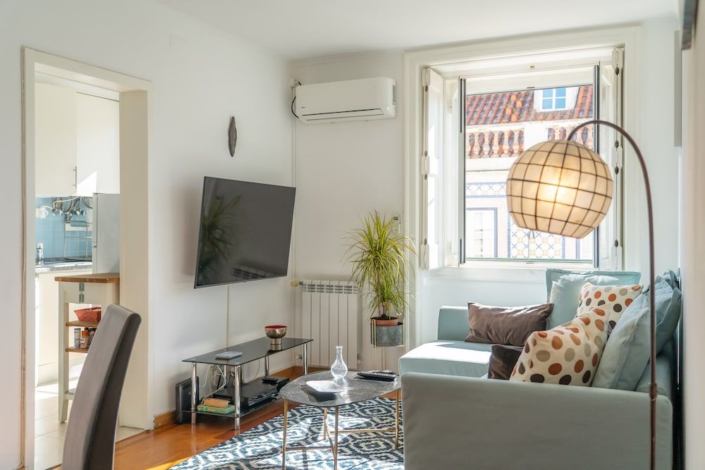 LV Premier Baixa PR Premier Apartment, 2 Bedrooms, Balcony, City View 13