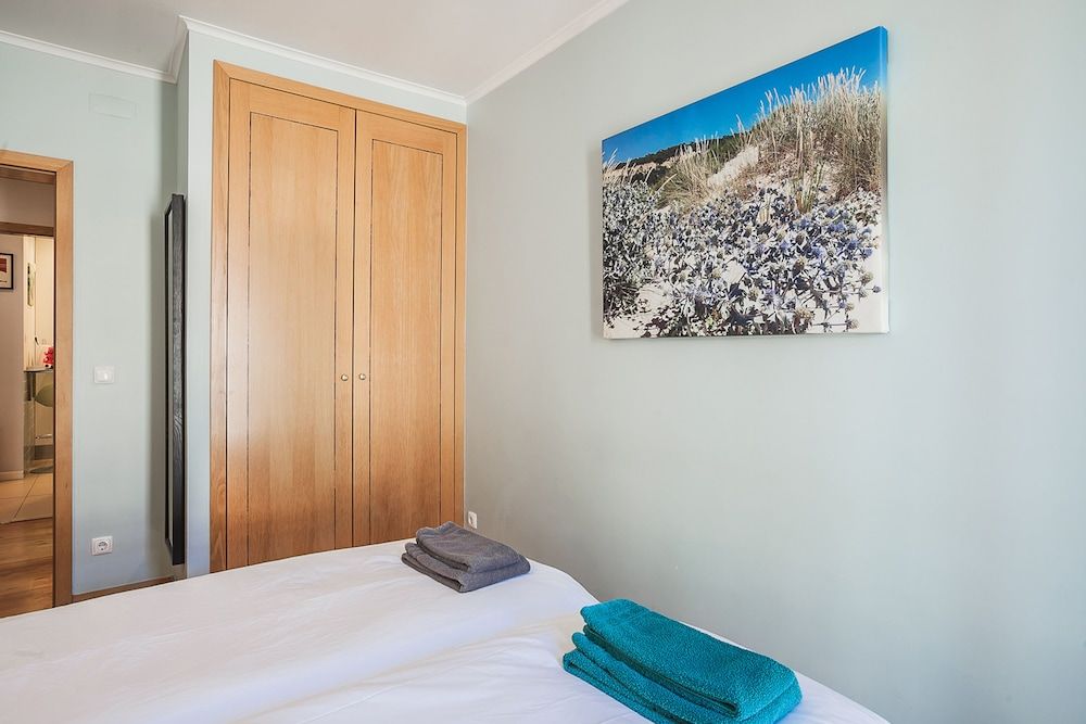 LV Premier Baixa PR Club Apartment, 2 Bedrooms, Balcony, River View 9