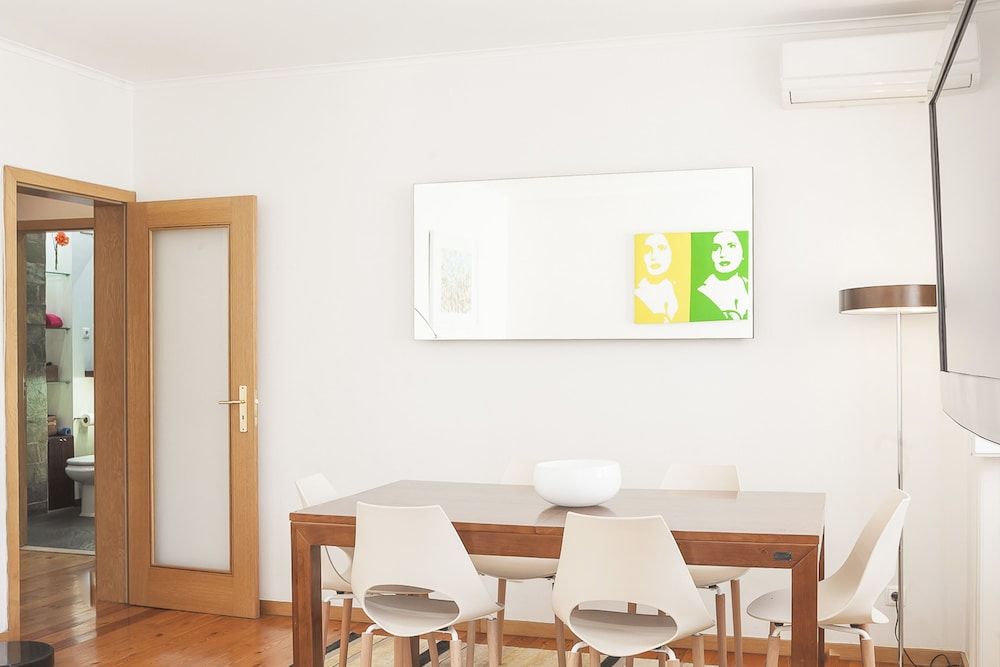 LV Premier Baixa PR Club Apartment, 2 Bedrooms, Balcony, River View 16