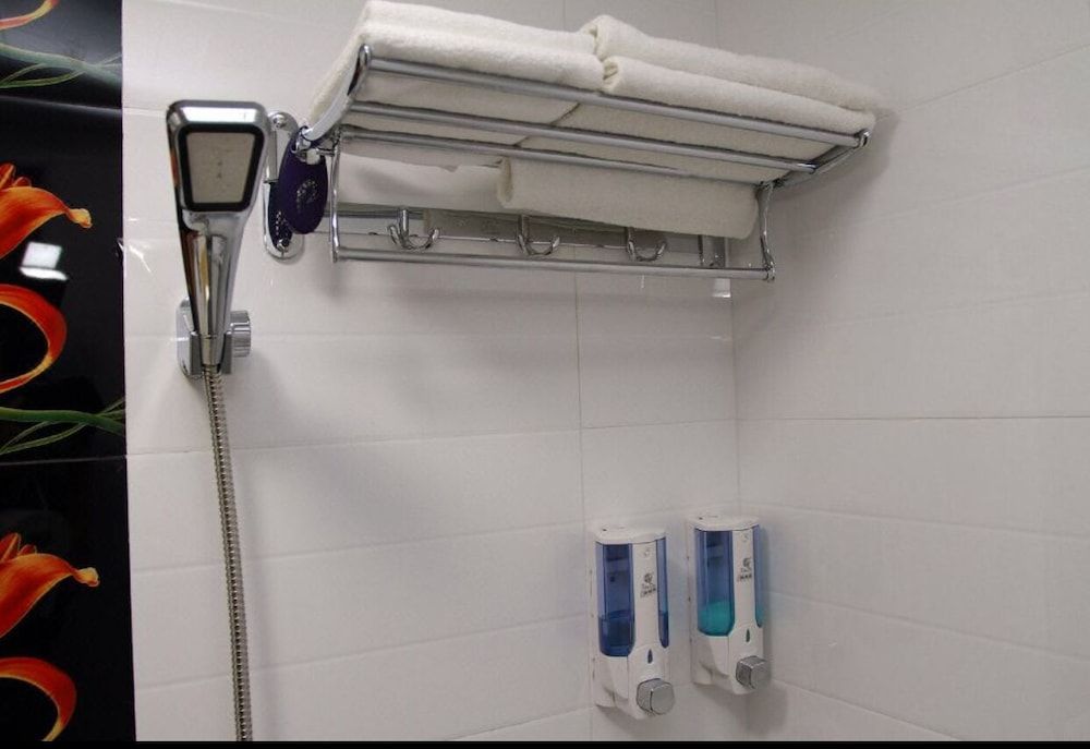 Hang Ho Hostel Standard Double Room 15