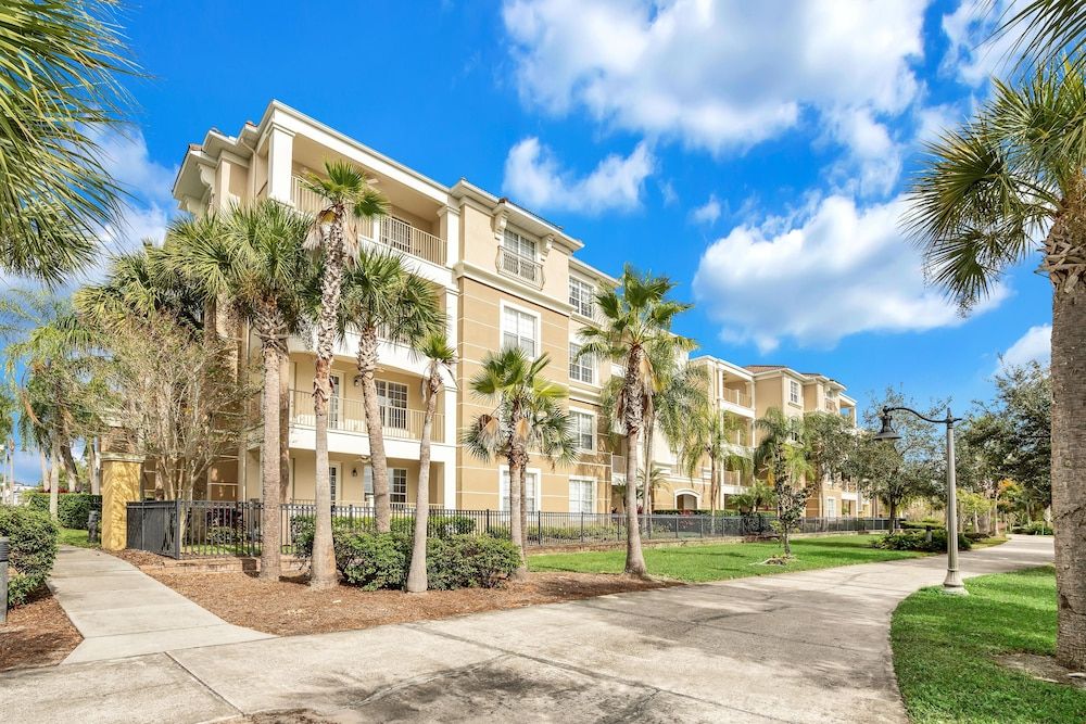 undefined 4816 Cayview Ave #306 4