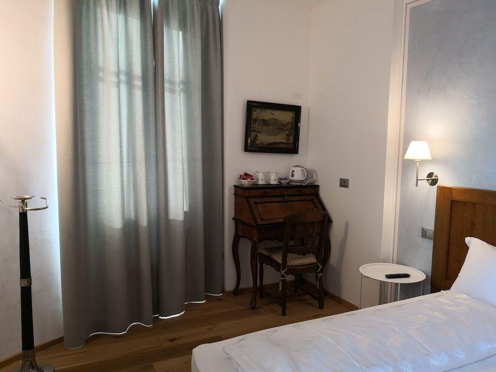 Torrione Trento Classic Double or Twin Room 23