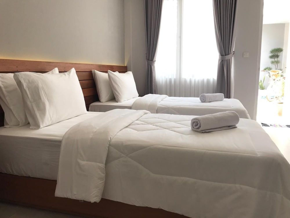 Mantra Gili Deluxe Double or Twin Room, Pool View