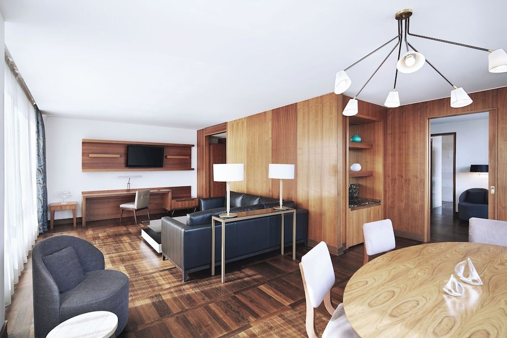 Metropol Palace Belgrade Royal Suite 7