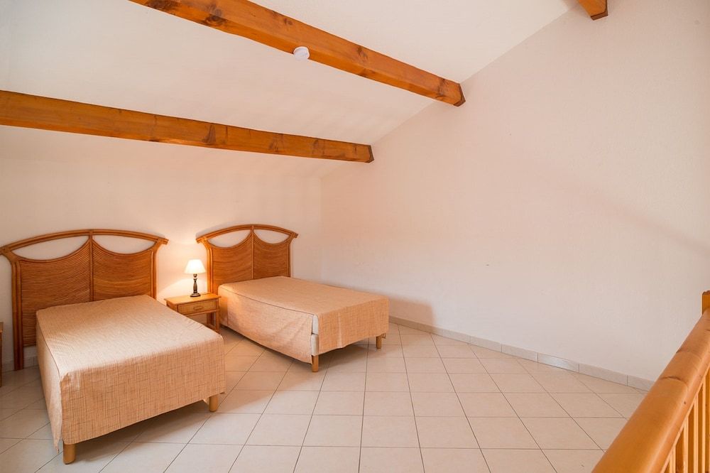 Apartment (2 pièces mezzanine 6 personnes)