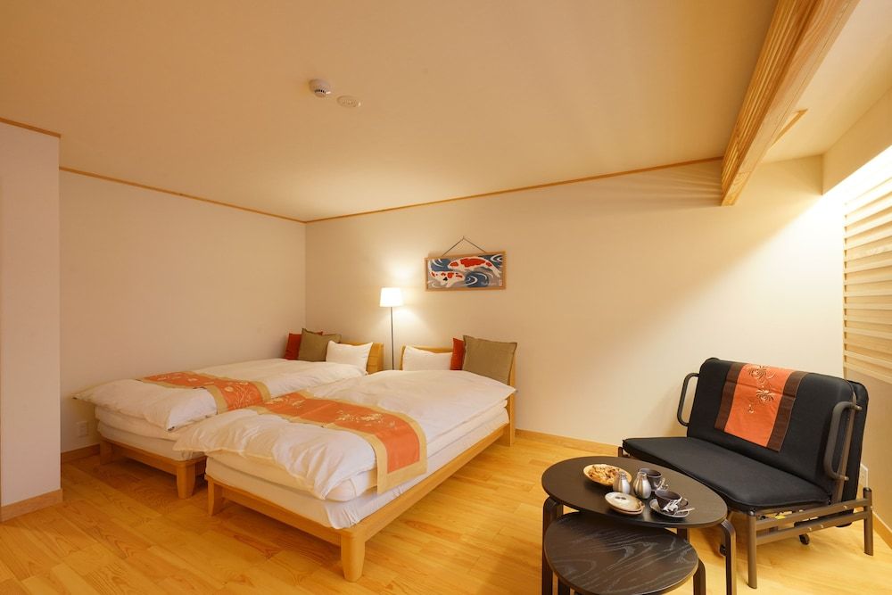 undefined Yadoya Uguisu