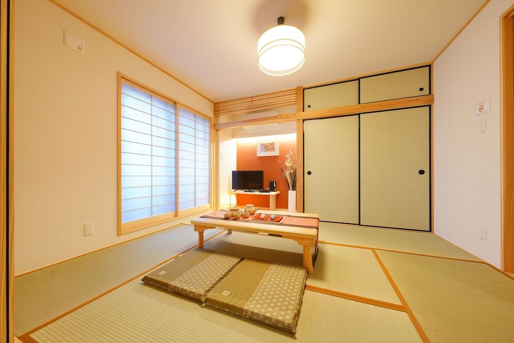 undefined Yadoya Uguisu 9