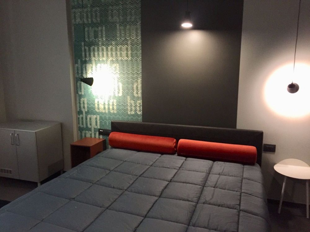 undefined Tiburtina Suites 7