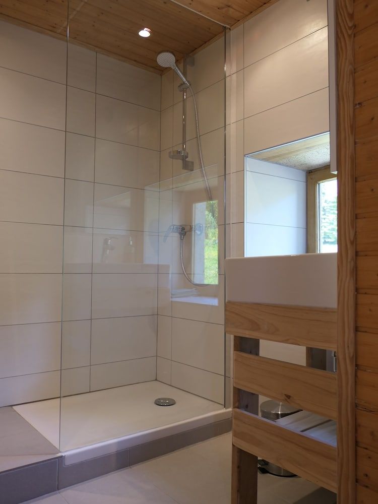 Comfort Apartment, Private Bathroom, Mountain View