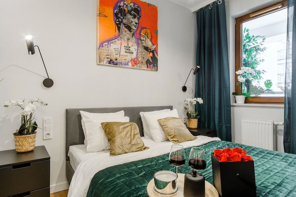 undefined Lumina apartment near Rondo Daszyńskiego 5