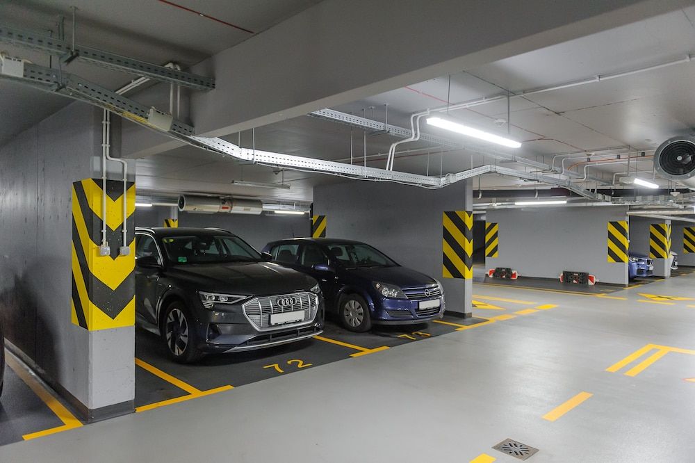 undefined Lumina apartment near Rondo Daszyńskiego 4