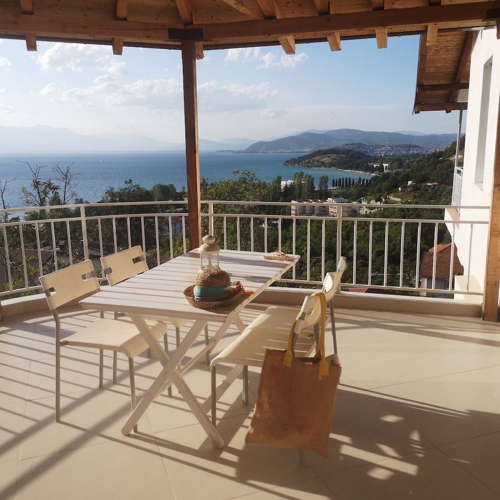 Villa Chingo Double Room With The Lake View 13