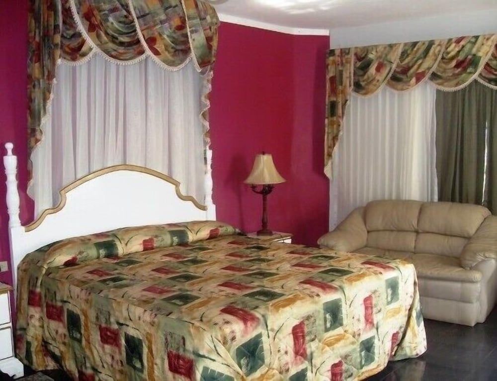 Mandeview Hotel Executive Double Room, Mountain View 3