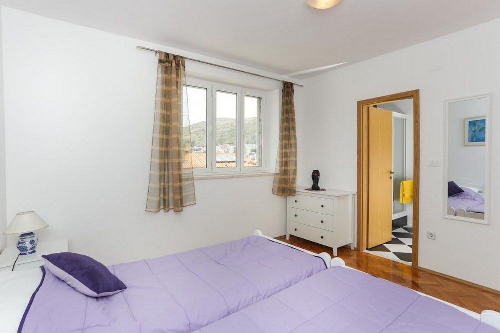 undefined Apartments Sisic 10