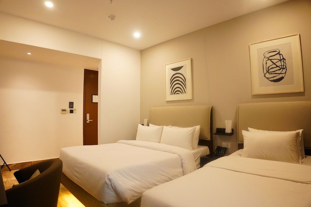 undefined Empyrean Hotel 8