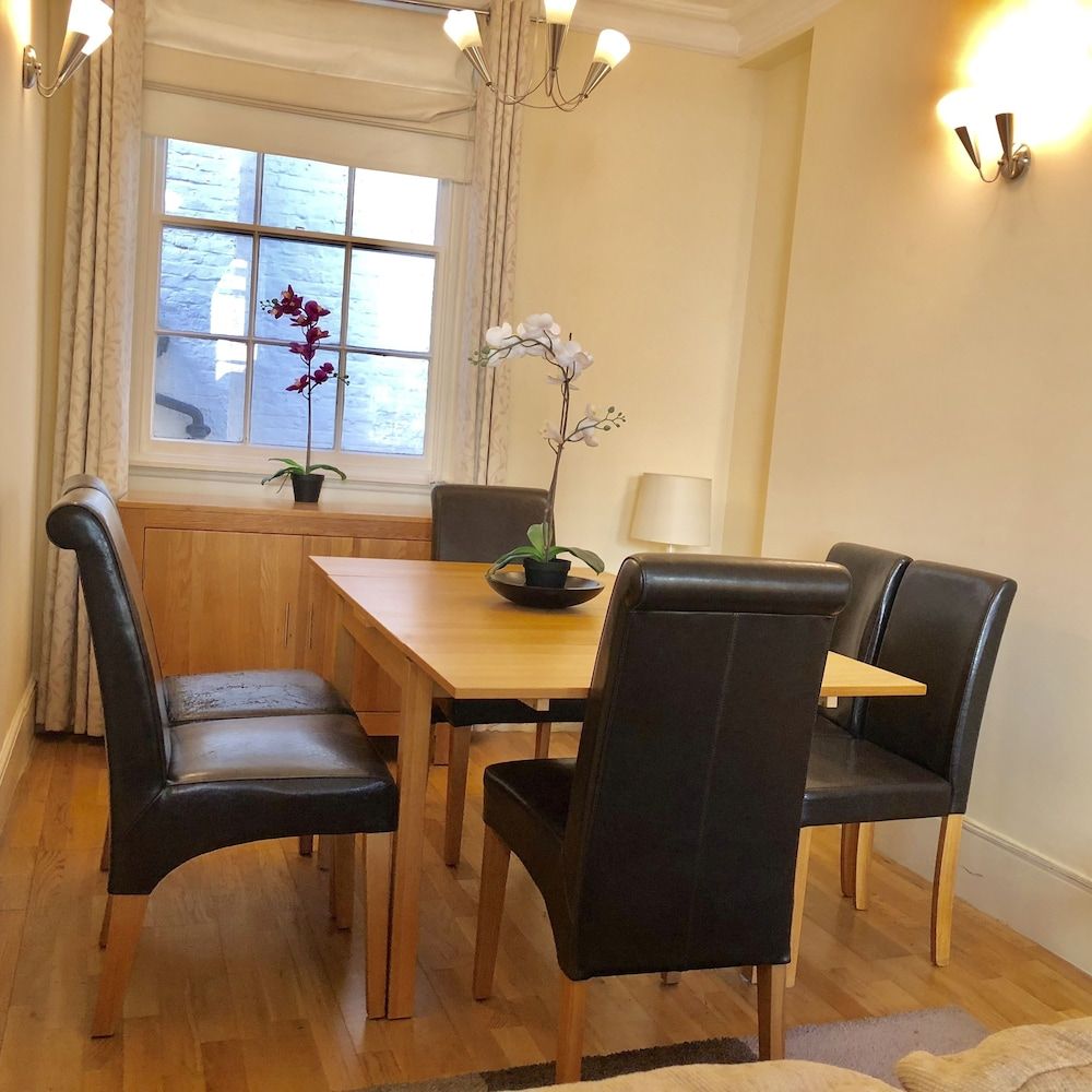 Buckingham Palace View Apartment Comfort Duplex, 2 Bedrooms, City View 10