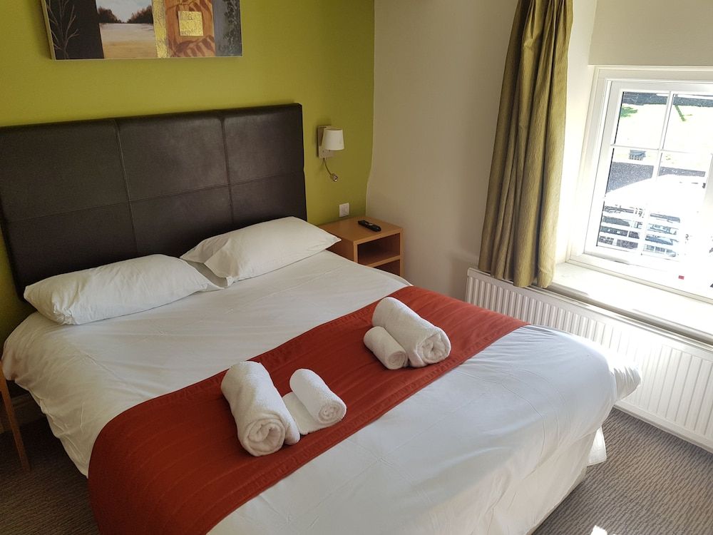 Rose And Crown Double Room