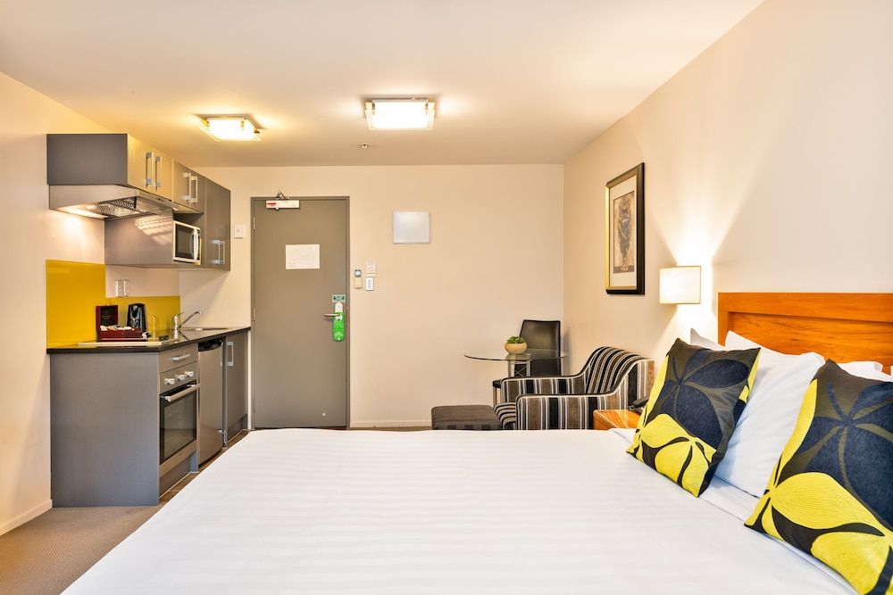Alexander Inn Executive 4