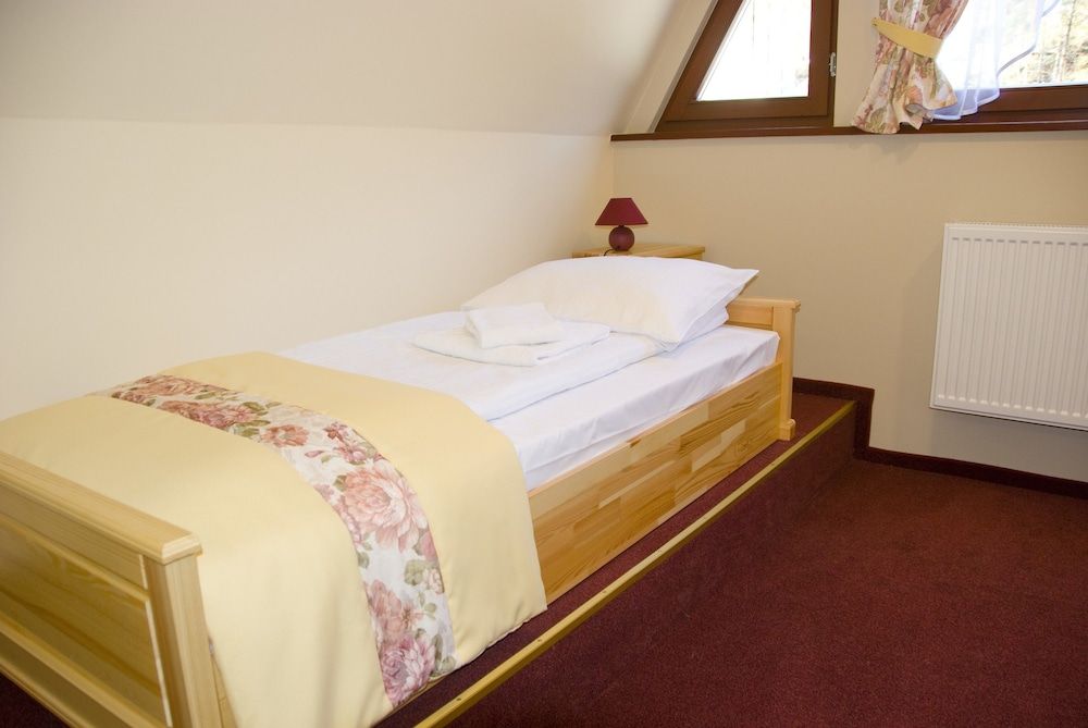 Zajazd Górski Kuźnice - POLSKIE TATRY S.A. Studio (6 adults)